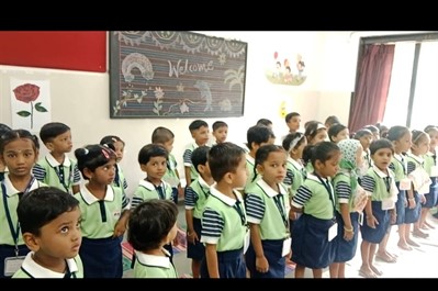 शाळेचा पहिला दिवस