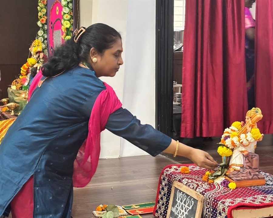 Ramabai Parangjape Balmandir Vile Parle