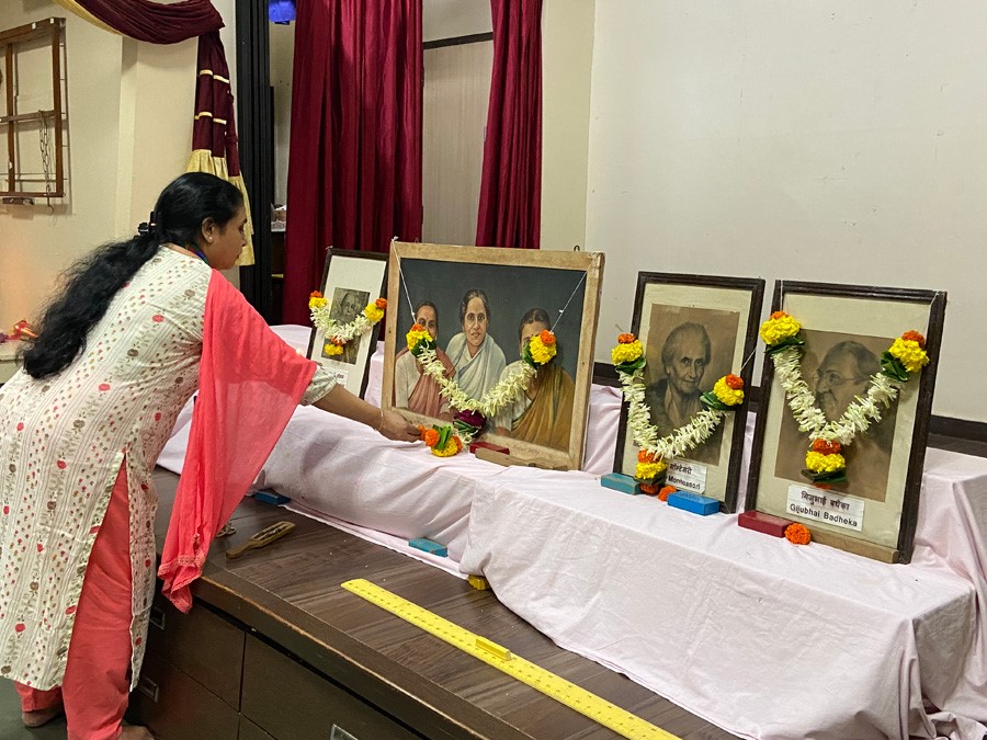 Ramabai Parangjape Balmandir Vile Parle