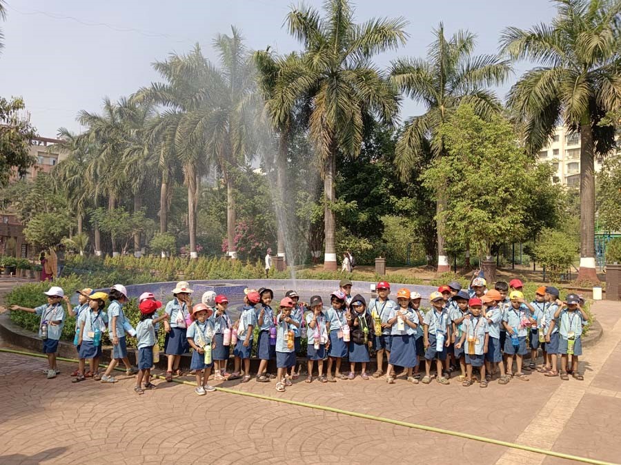 Ramabai Parangjape Balmandir Vile Parle
