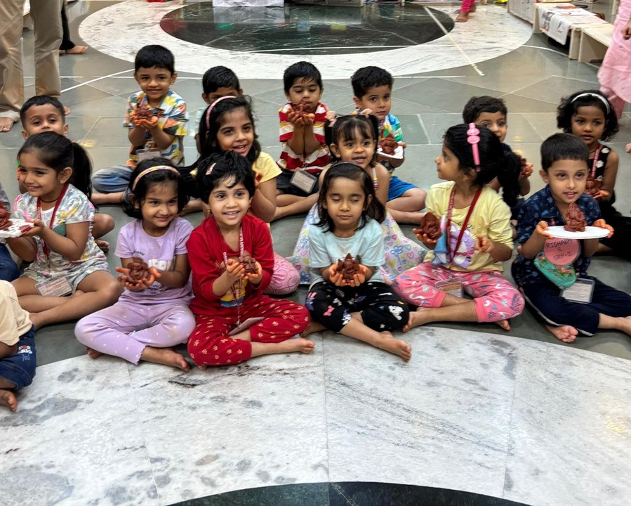 Ramabai Parangjape Balmandir Vile Parle