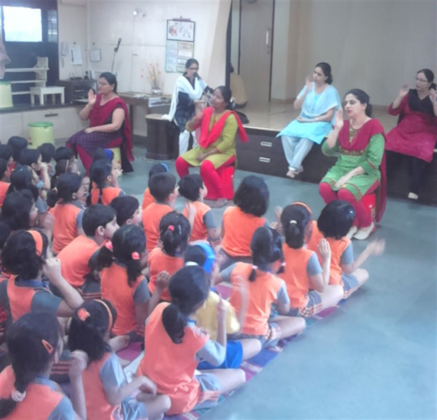 Ramabai Parangjape Balmandir Vile Parle