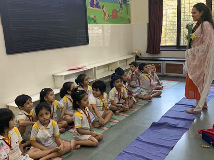 Ramabai Parangjape Balmandir Vile Parle