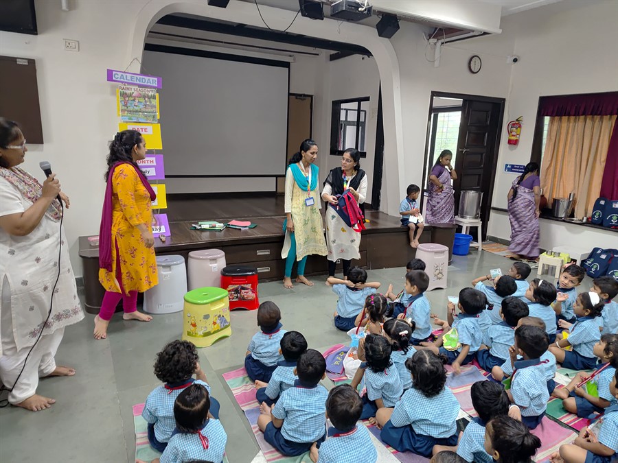 Ramabai Parangjape Balmandir Vile Parle