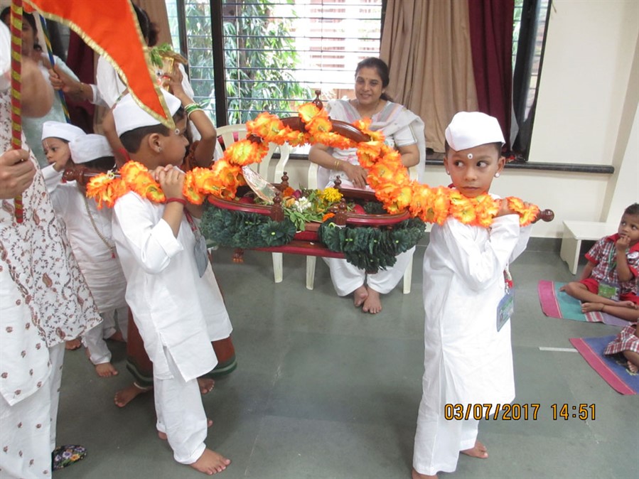Ramabai Parangjape Balmandir Vile Parle