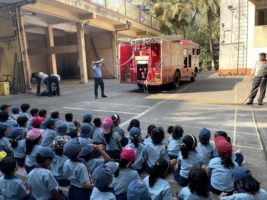 Ramabai Parangjape Balmandir Vile Parle