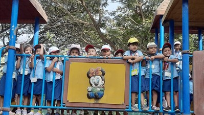 School picnic – Matoshri Garden