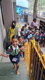 शाळेचा पहिला दिवस