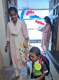 शाळेचा पहिला दिवस