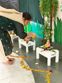 निसर्गपूजा