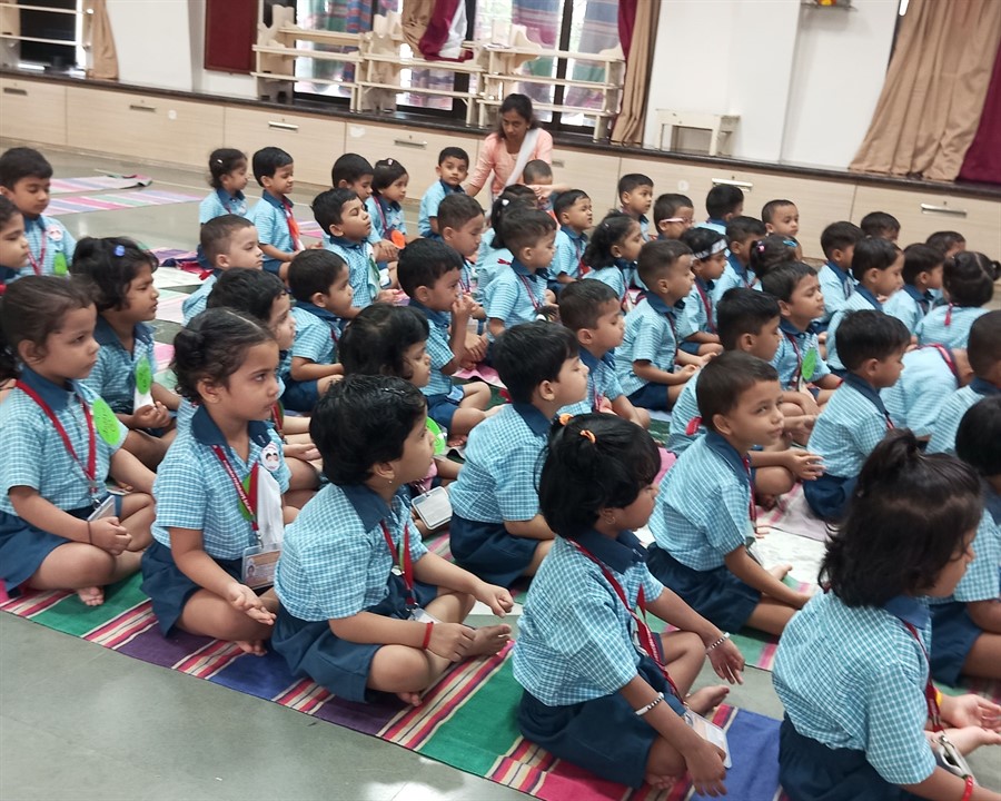 Ramabai Parangjape Balmandir Vile Parle