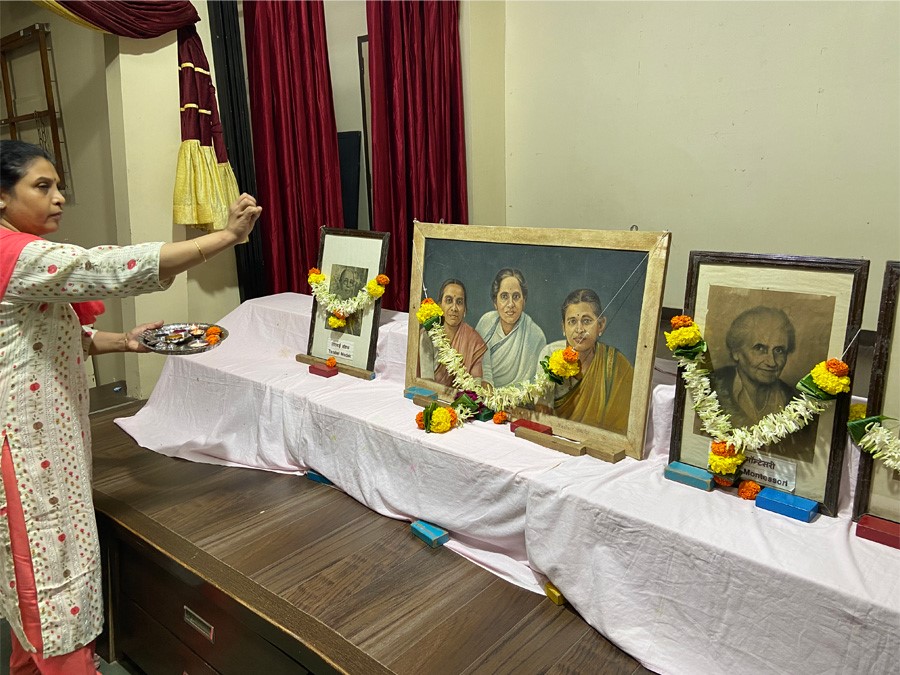 Ramabai Parangjape Balmandir Vile Parle