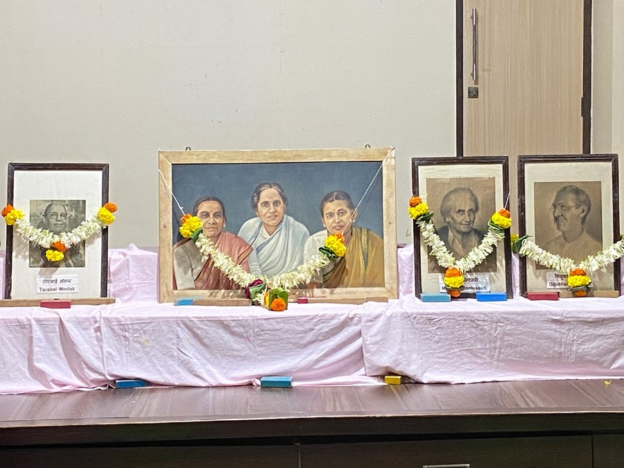 Ramabai Parangjape Balmandir Vile Parle