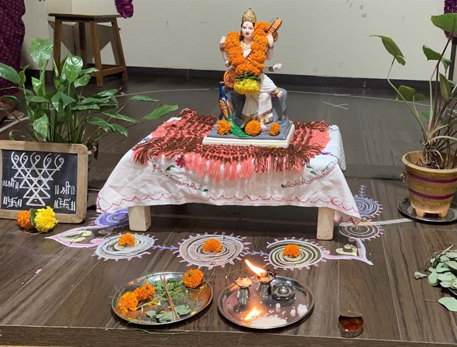 Ramabai Parangjape Balmandir Vile Parle