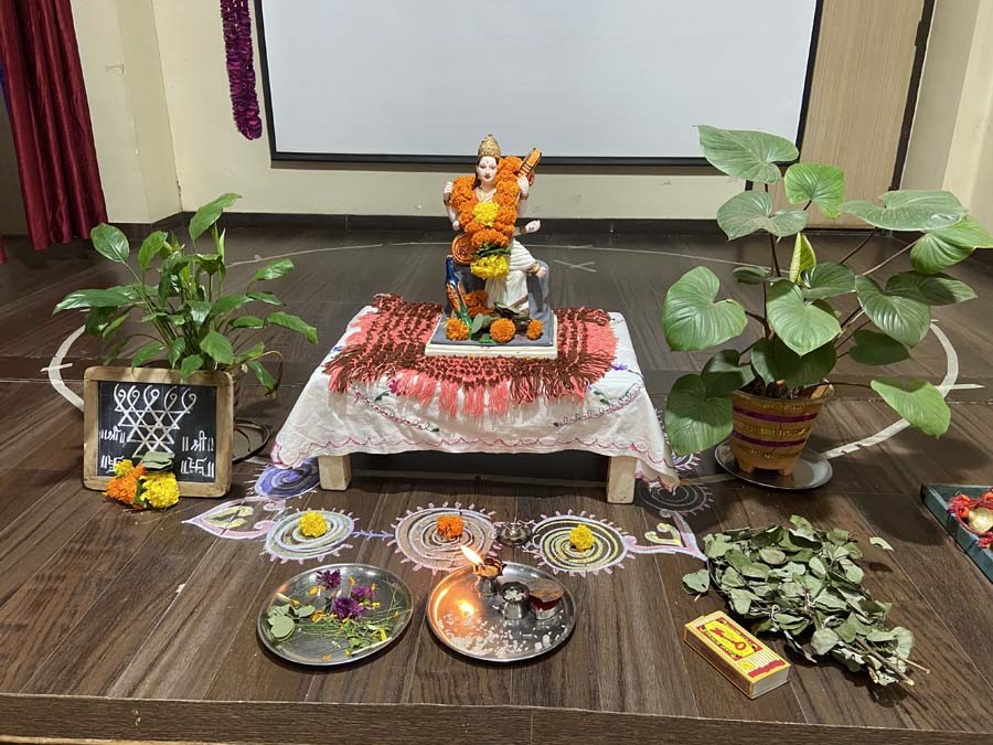 Ramabai Parangjape Balmandir Vile Parle