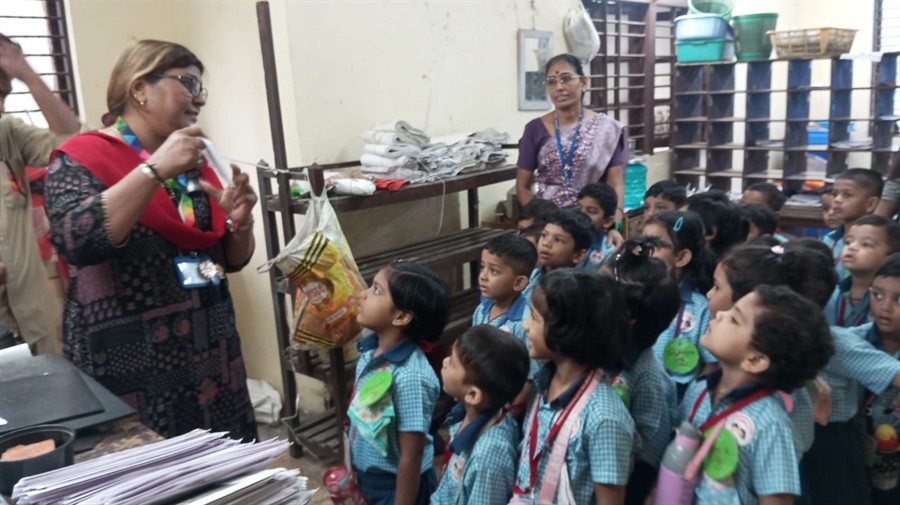 Ramabai Parangjape Balmandir Vile Parle